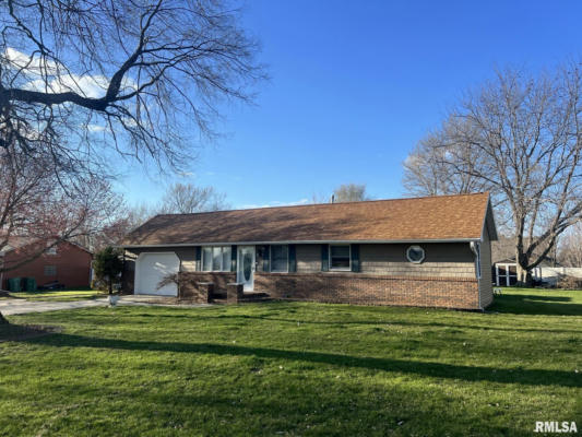 117 CHESTNUT ST, EAST PEORIA, IL 61611, photo 3 of 42