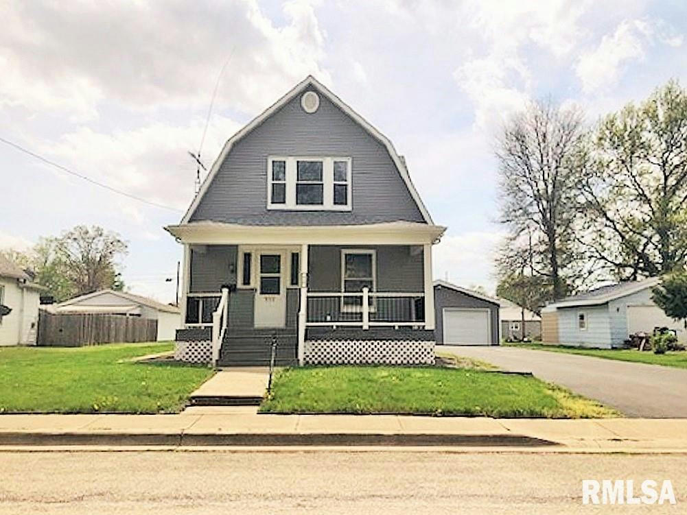 920 W ENGLAND ST, TAYLORVILLE, IL 62568, photo 1 of 22