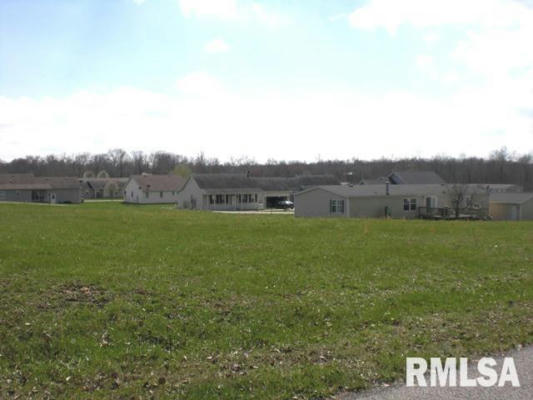 5745 RED FOX DR, CARTERVILLE, IL 62918, photo 2 of 8