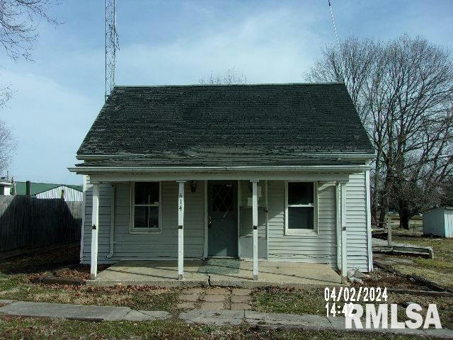 414 S STANFORD ST, GRIGGSVILLE, IL 62340, photo 1 of 10