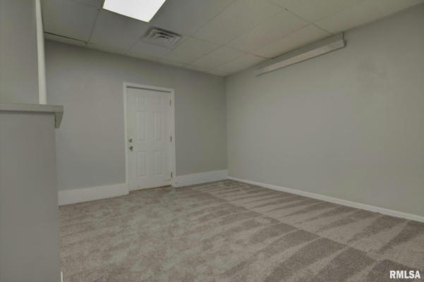 1102 15TH AVE APT 1104, EAST MOLINE, IL 61244, photo 5 of 36