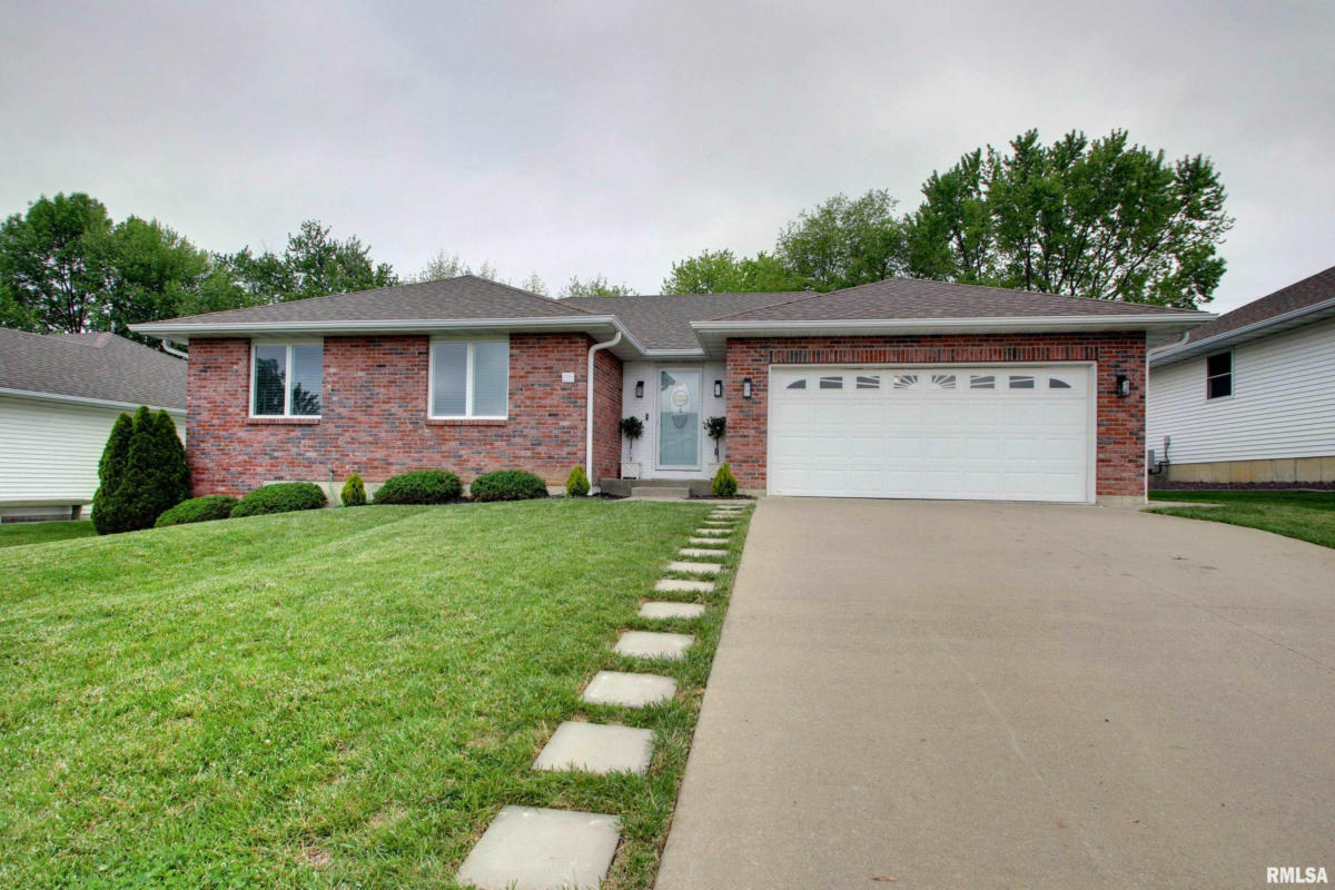634 MEADOW LARK DR, QUINCY, IL 62305, photo 1 of 27