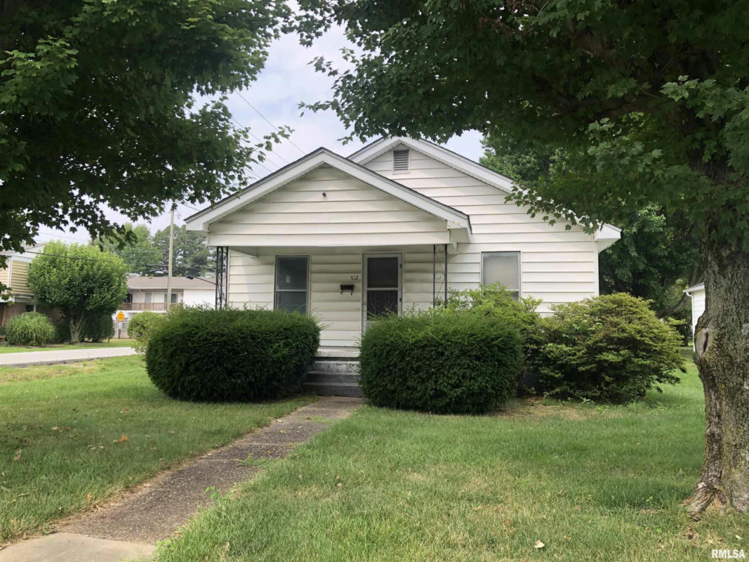 512 S CARBON ST, MARION, IL 62959, photo 1 of 14