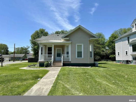 304 N HIGH ST, CARLINVILLE, IL 62626 - Image 1